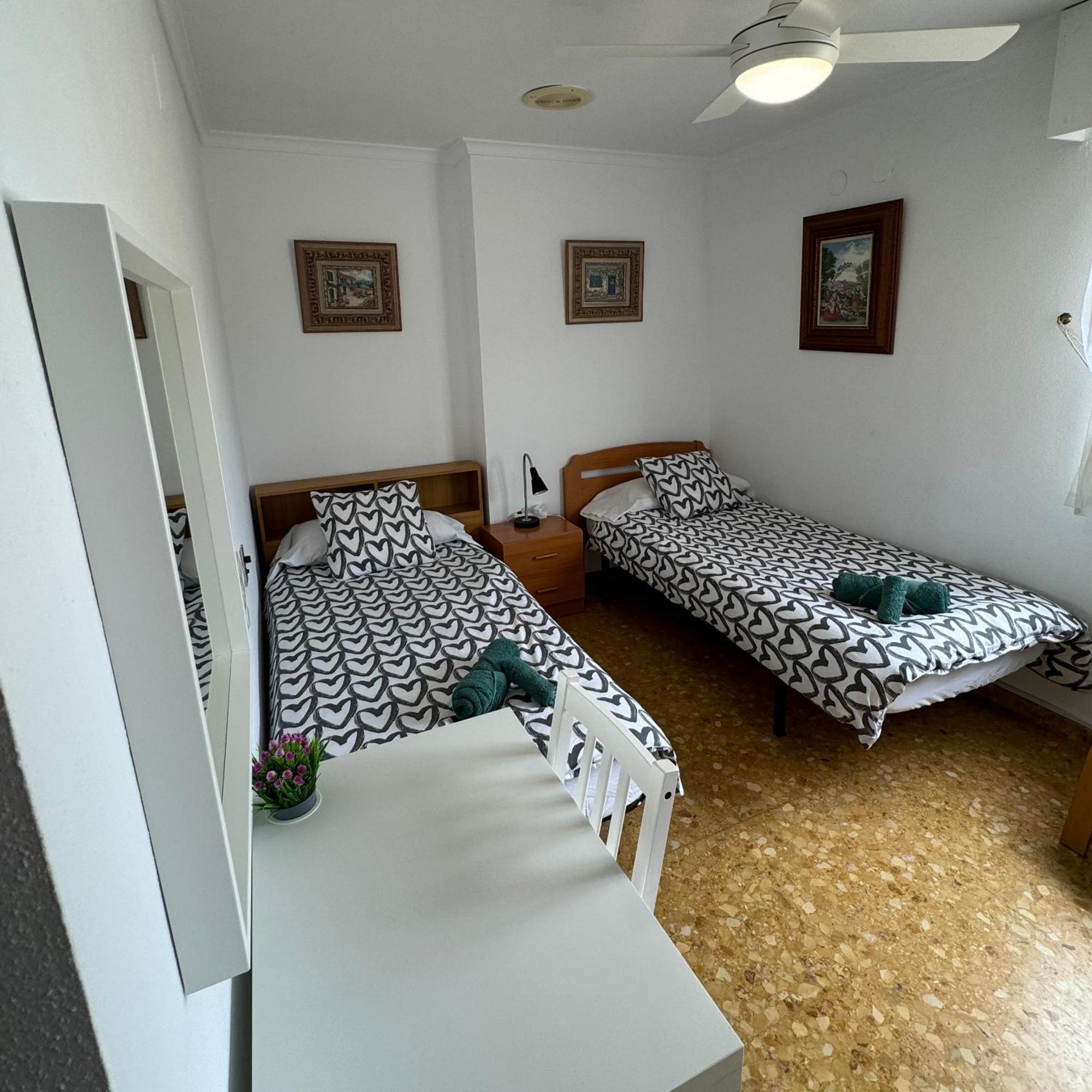 Habitaciones En Gandia A 5 Min Del Centro Historico Zewnętrze zdjęcie