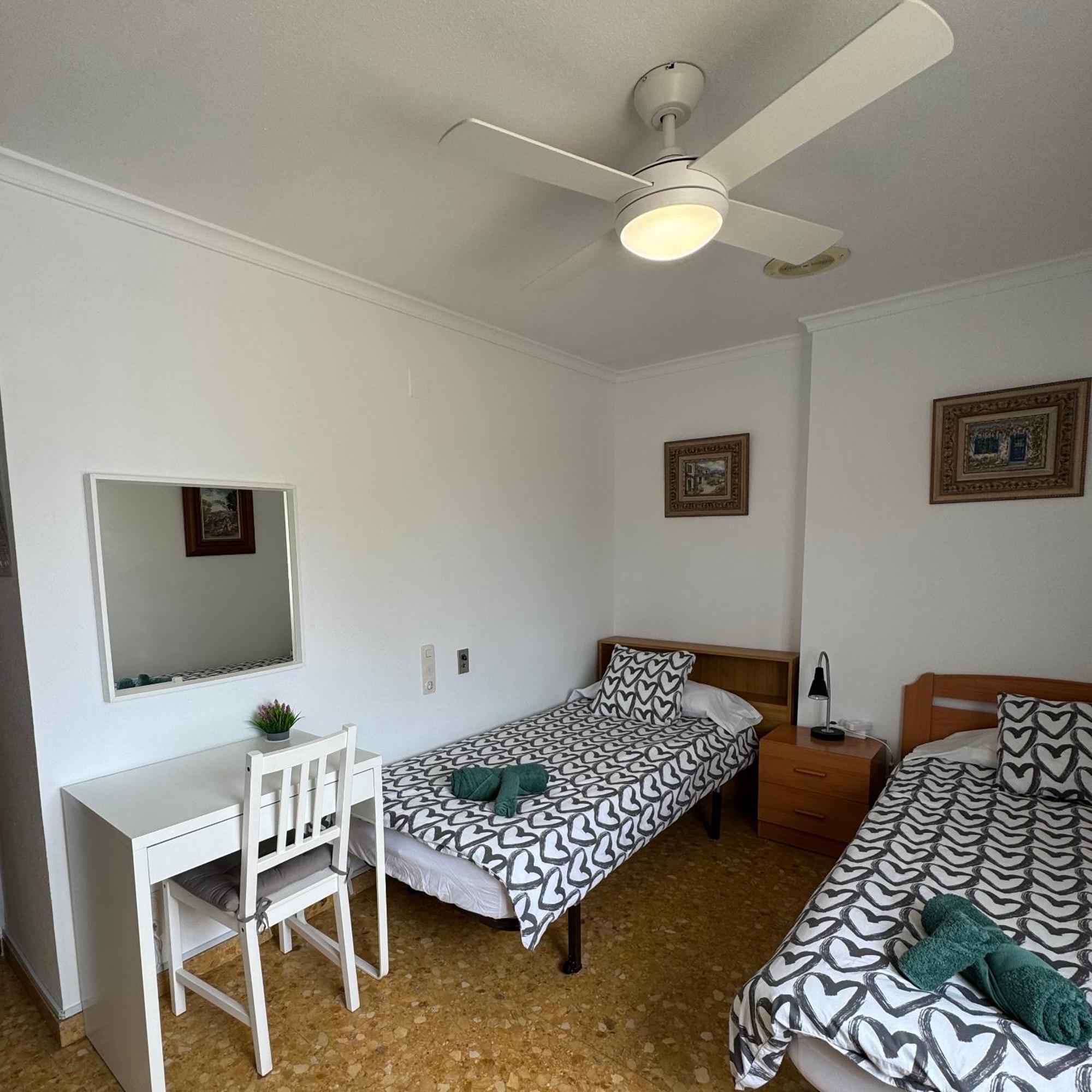 Habitaciones En Gandia A 5 Min Del Centro Historico Zewnętrze zdjęcie